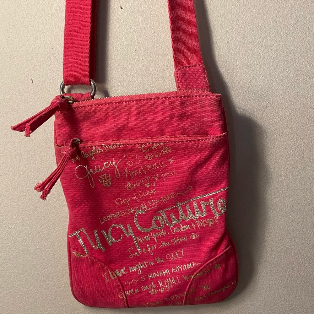 RARE Y2K vintage Juicy Coture cross body hot pink bag!!!!